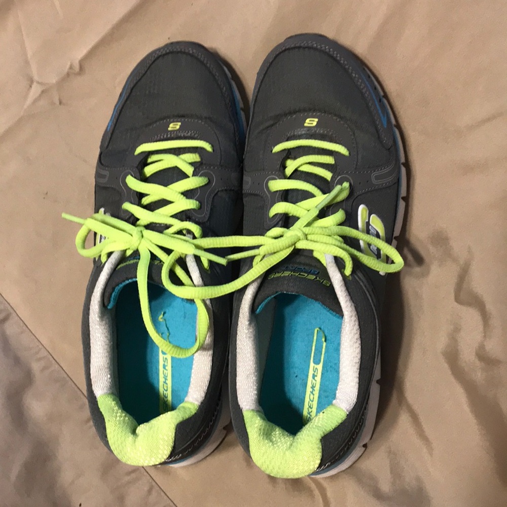 Skechers Sport Women’s 9 EUC